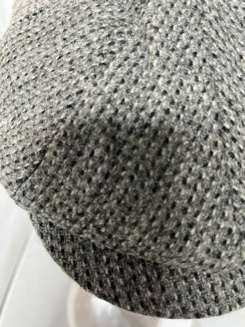 Donegal Shelby Bakerboy Pale Grey