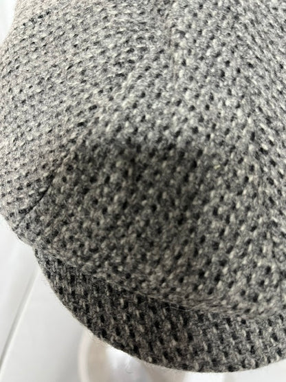 Donegal Shelby Bakerboy Pale Grey