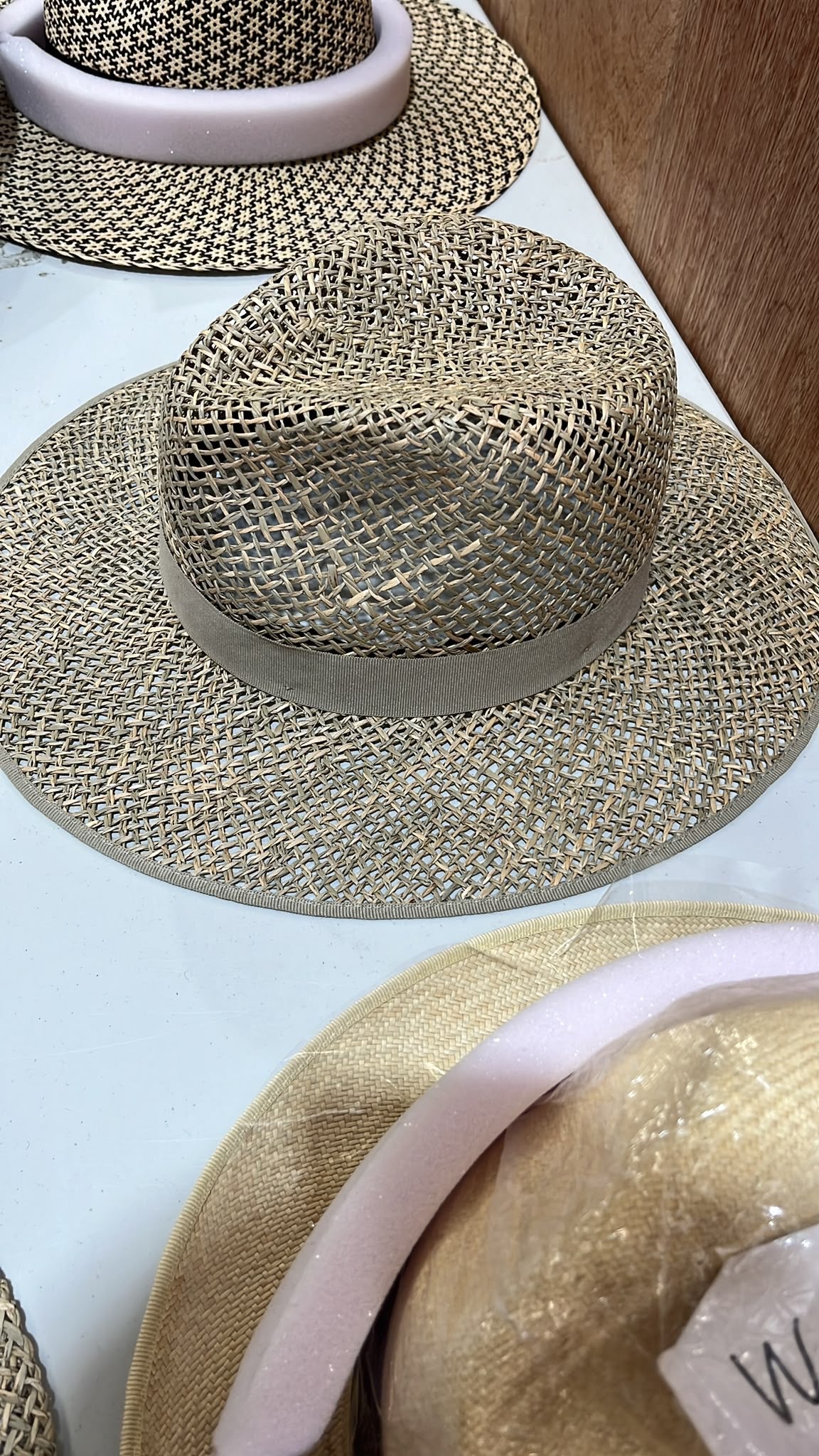 Ladies Wide Fedora Seagrass